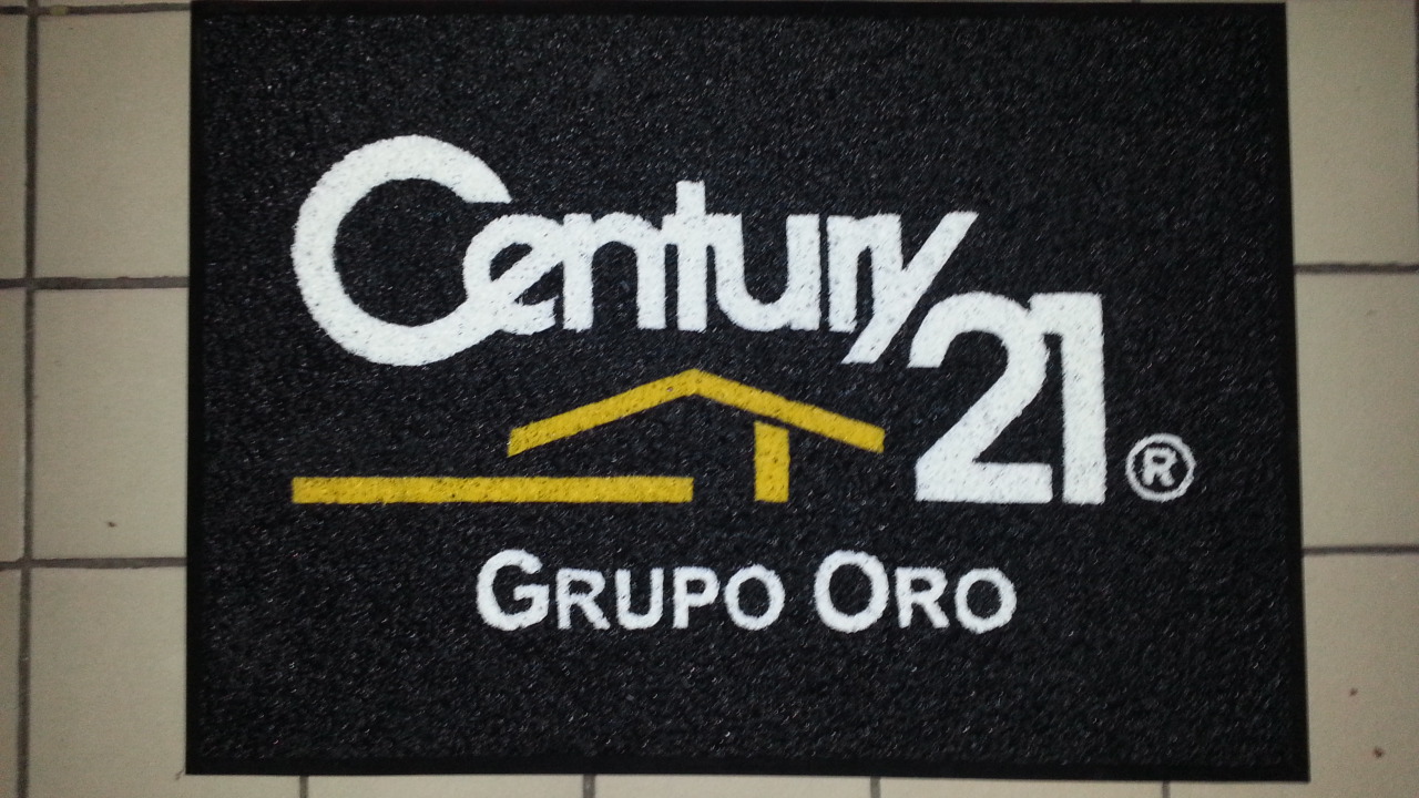 Logotipo 33